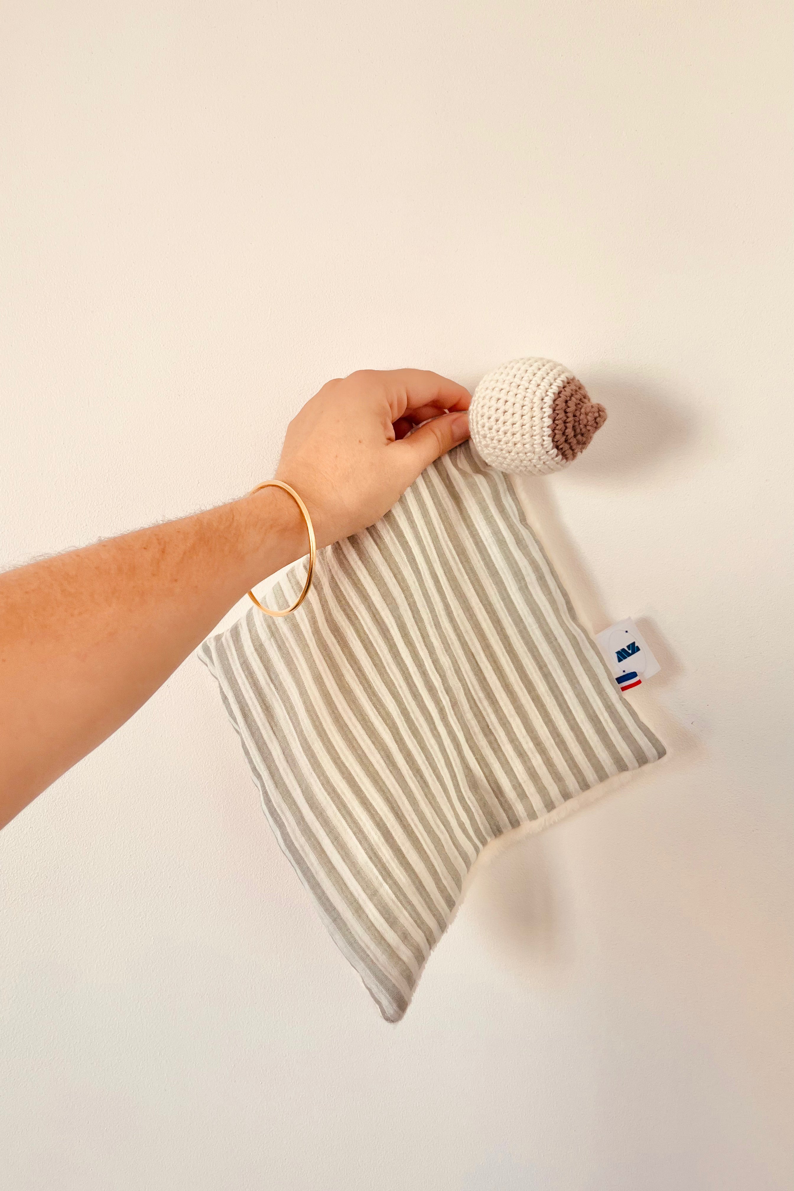 Doudou tétée Rayure vert de gris